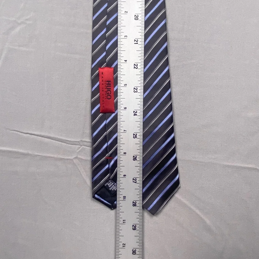 Hugo Boss Hugo Mens Silk Tie Gray Blue Striped Necktie Made In Italy 100%‎ Silk